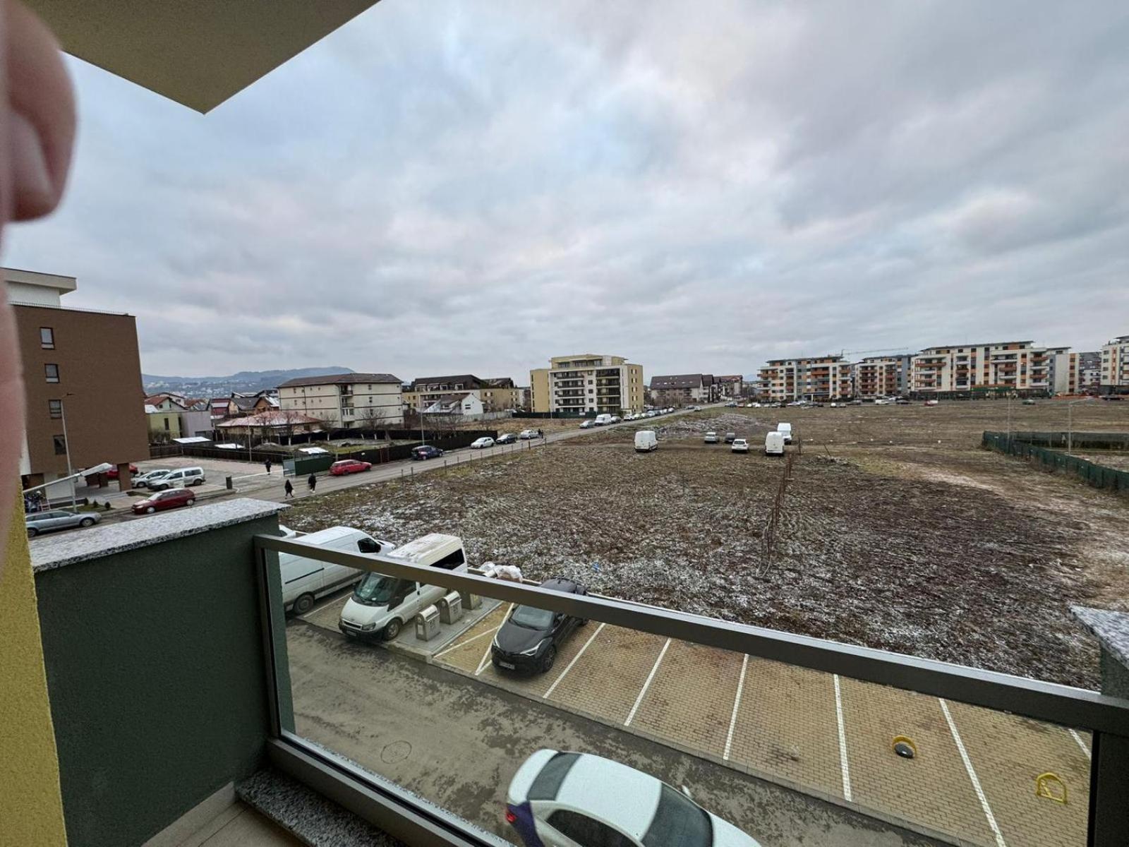 Coresi Mall Area Studios & Apartments By Glam Brasov Ngoại thất bức ảnh